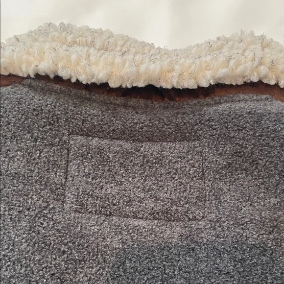 Orvis Gray and Brown Fleece Vest - Picture 8 of 9